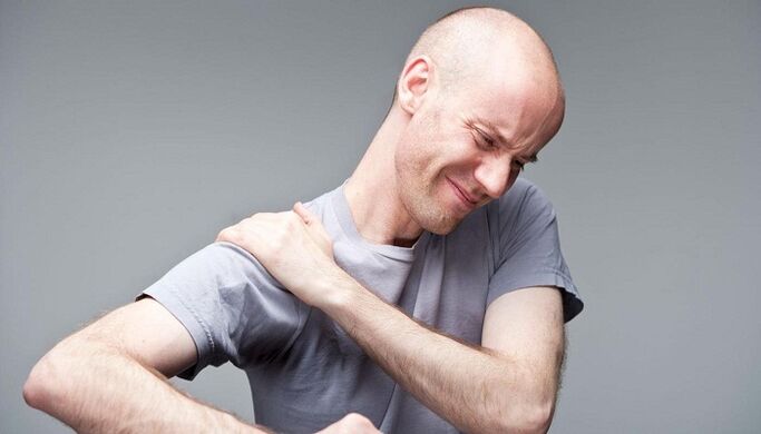 Dolore alle spalle con osteocondosi